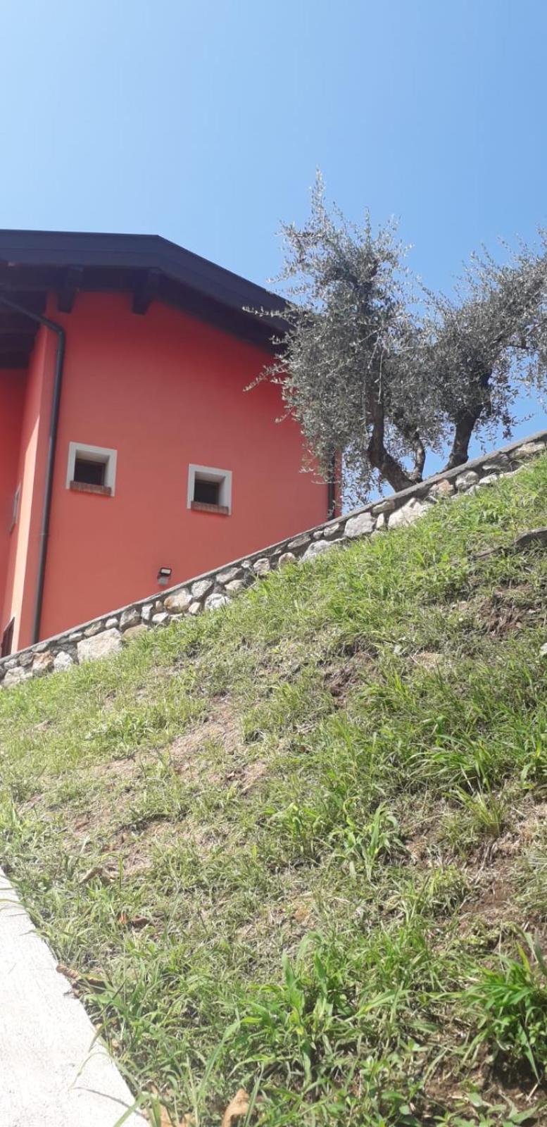 Agriturismo Cascina Lert Marone Exterior photo
